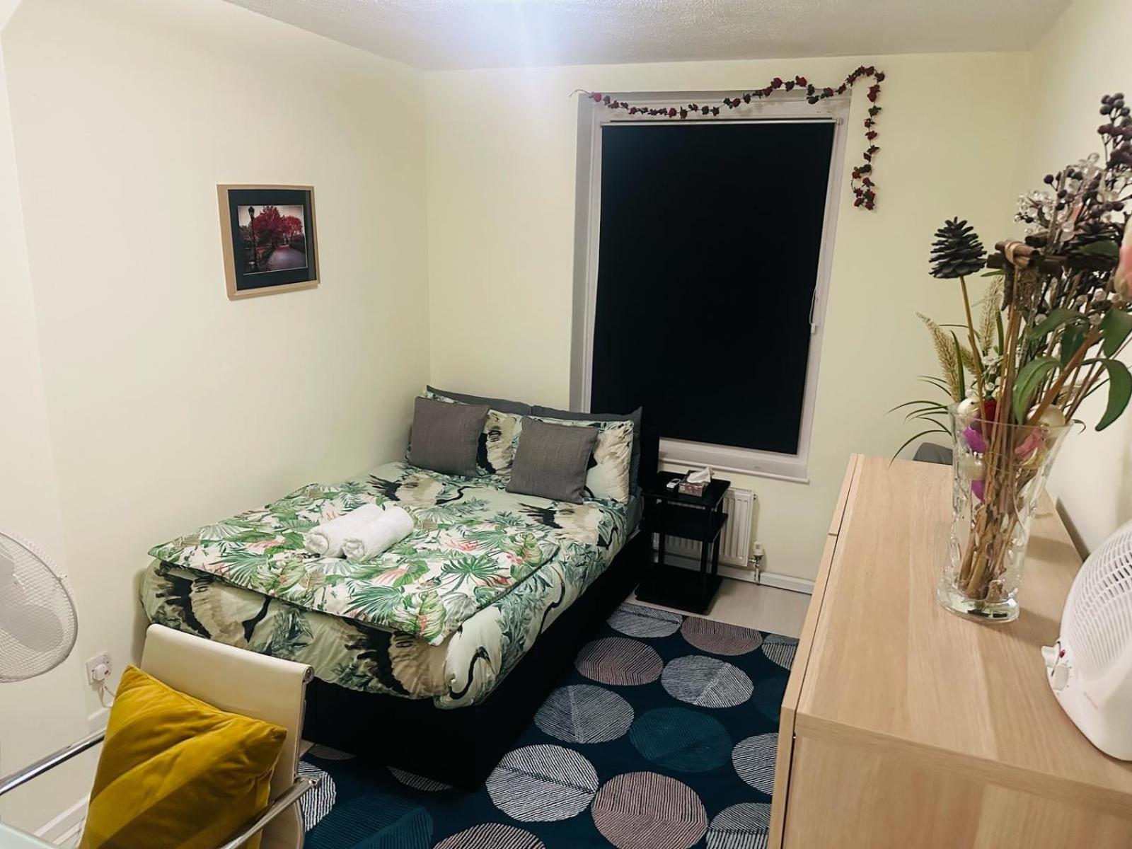 Lovely Quiet Spacious Around Little Venice Desirable Location By Ricky & Giustina Appartement